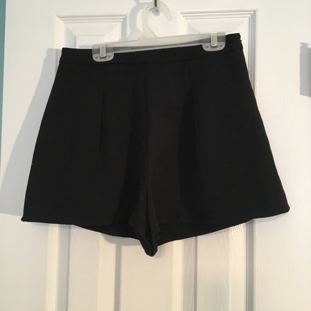 Jealous Tomato Black shorts